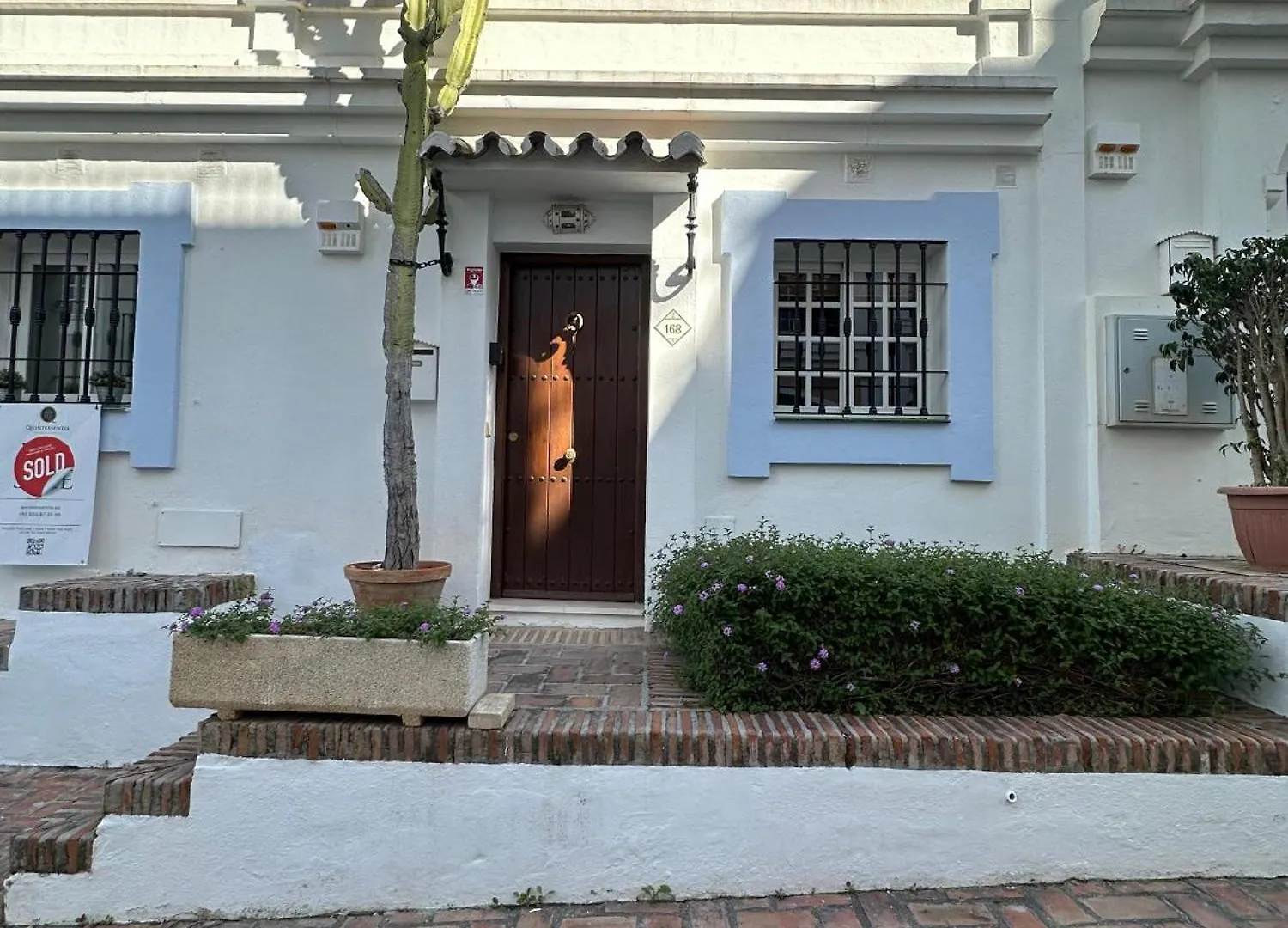 Daire Aloha Pueblo, Garden , Rooftop View Marbella 3-Storey Townhouse
